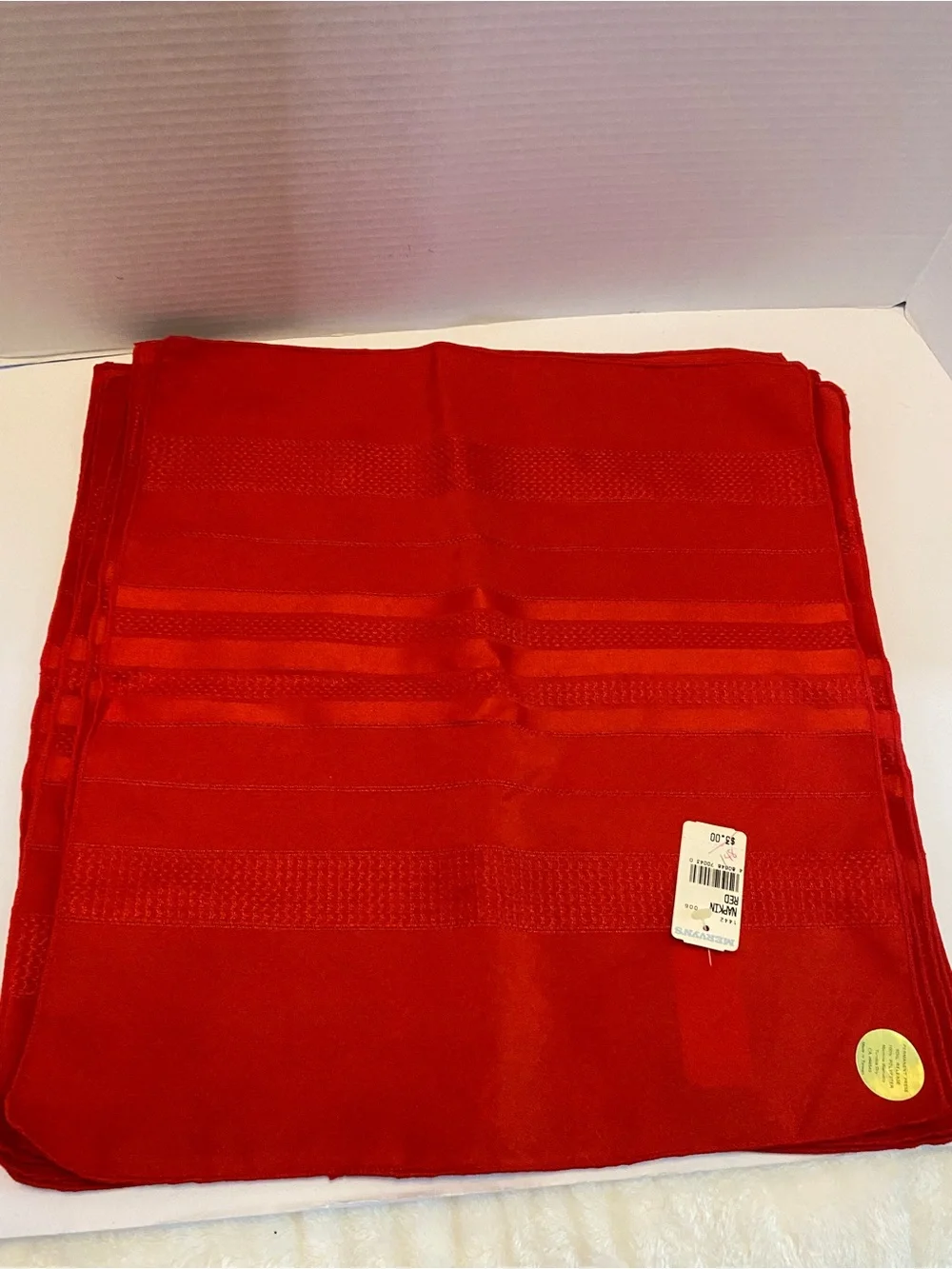 Vtg Fabric Napkins 18x18 Red Permanent Press Soil Release Machine Wash NOS